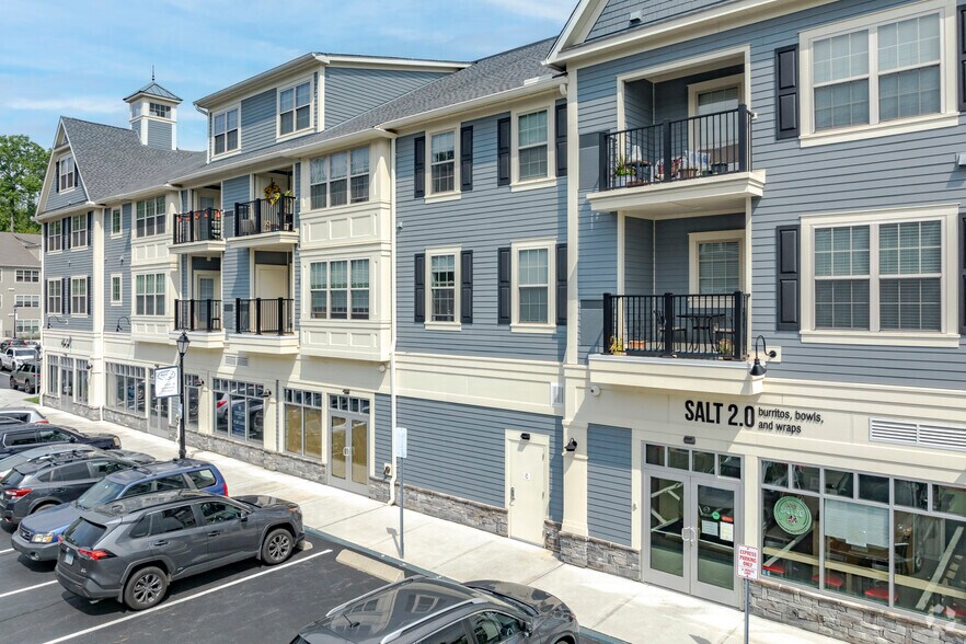 800 Federal Rd, Brookfield, CT à louer - Photo de l’immeuble – Image 3 sur 55