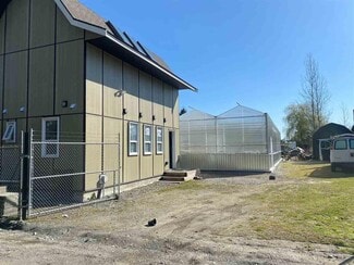 Plus de détails pour 17430 Kennedy Rd, Pitt Meadows, BC - Spécialisé à vendre