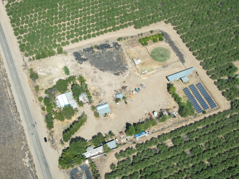 22722 Copus Rd, Bakersfield, CA à vendre - Photo de l’immeuble – Image 2 sur 5