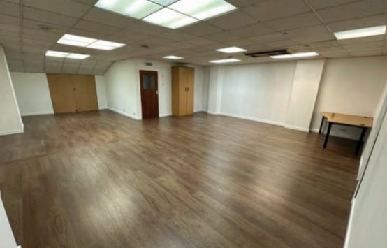 North Farm Rd, Tunbridge Wells, KEN TN2 3DR - Lot 2 - - Photo intérieure - Image 1 of 2