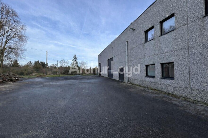 Industriel/Logistique dans Orchies à vendre - Photo de l’immeuble – Image 3 sur 5