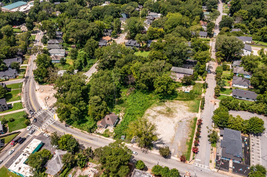 1765 Lakewood Ave, Atlanta, GA à vendre - Photo de l’immeuble – Image 3 sur 15