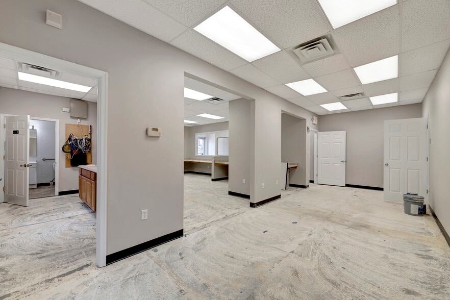 28-30 W Ayre St, Wilmington, DE à louer - Hall d’entrée – Image 3 sur 10