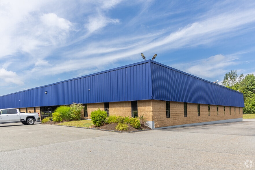 45 South St, Hopkinton, MA à louer - Photo de l’immeuble – Image 2 sur 5