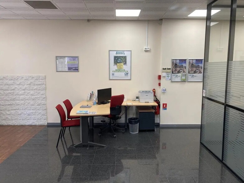 72 Avenue Vauban, Toulon à louer - Photo de l’immeuble – Image 2 sur 9