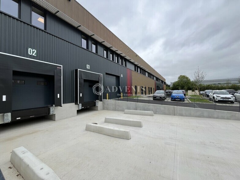 Industriel/Logistique dans Mitry-Mory à louer - Photo de l’immeuble – Image 1 sur 12