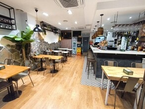 Local commercial dans Barcelone, Barcelona à louer Photo intérieure– Image 2 sur 13