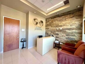 5904 Chapel Hill Blvd, Plano, TX à louer Photo intérieure– Image 2 sur 6