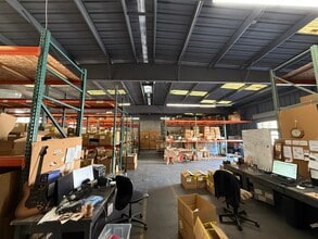 5041 Santa Fe Ave, Vernon, CA à louer Photo intérieure– Image 2 sur 10