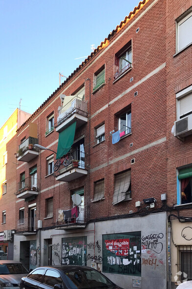 Calle Del Espinar, 33, Madrid, Madrid à vendre - Photo de l’immeuble – Image 2 sur 2