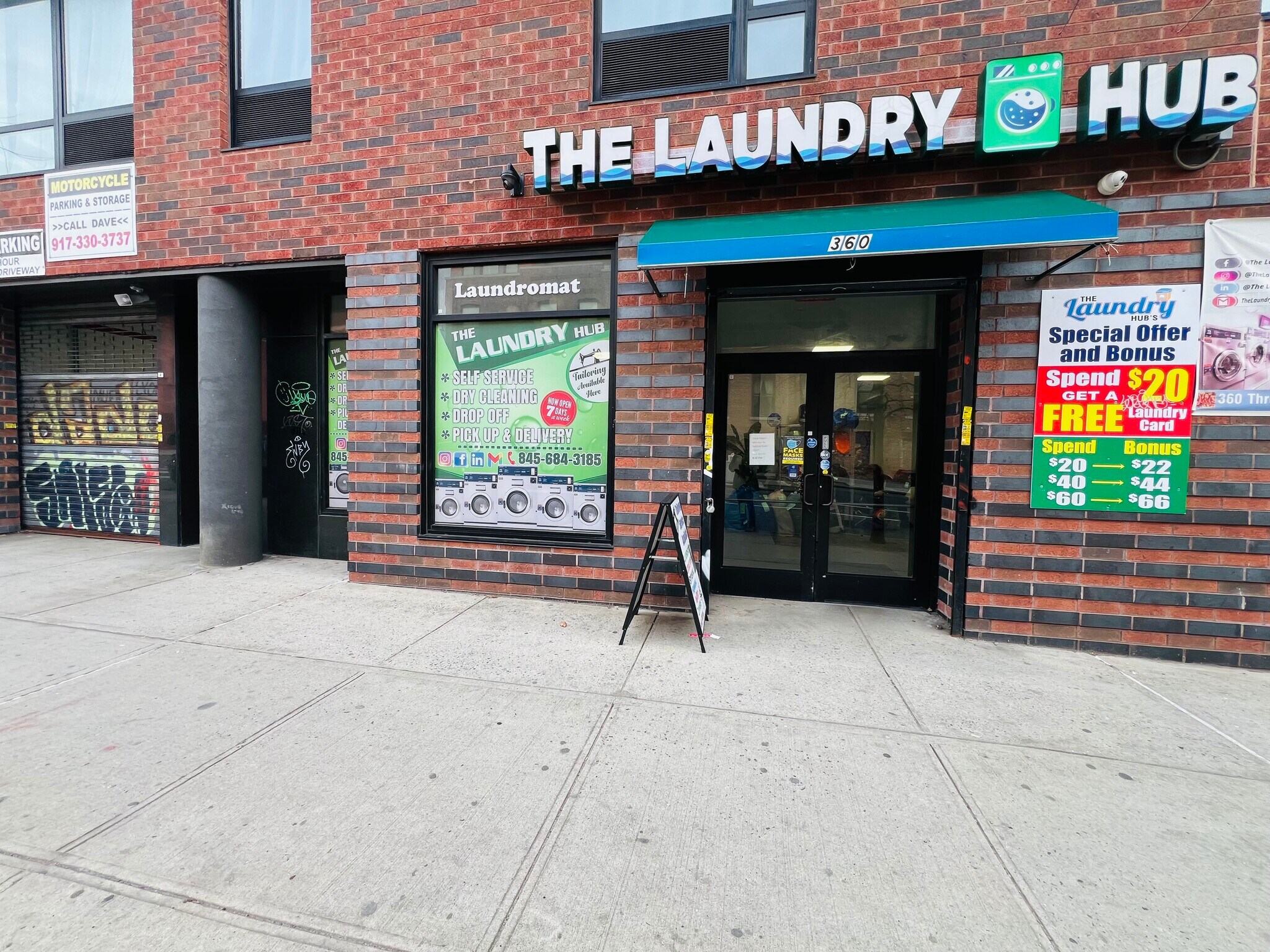 360 Throop Ave, Brooklyn, NY à louer Photo de l’immeuble– Image 1 sur 9
