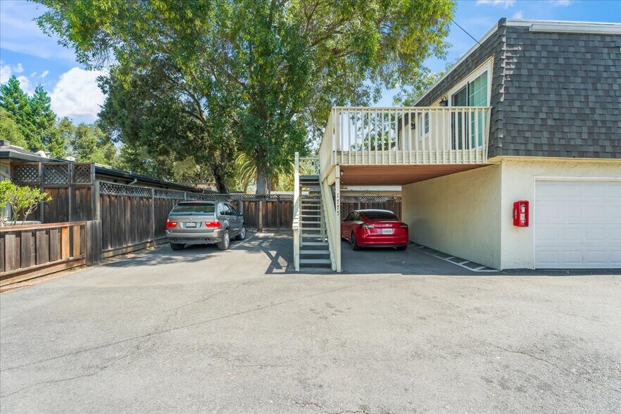 103 Tennyson Ave, Palo Alto, CA à vendre - Photo de l’immeuble – Image 3 sur 13