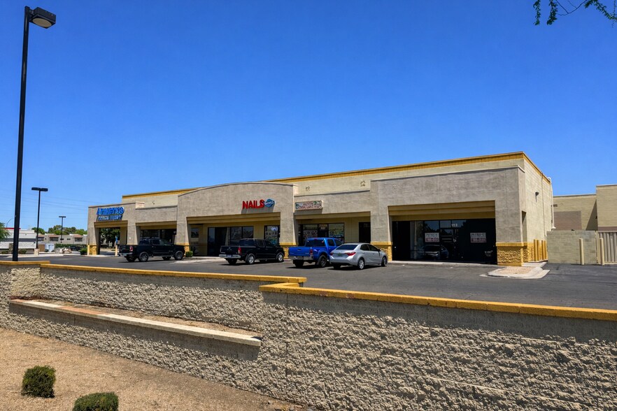 515 N Stapley Dr, Mesa, AZ à vendre - Photo de l’immeuble – Image 3 sur 4