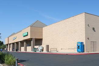 Plus de détails pour 1424-1550 N Ben Maddox Way, Visalia, CA - Local commercial à louer
