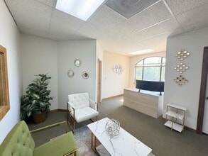 2175 N Academy Cir, Colorado Springs, CO à louer Photo intérieure– Image 1 sur 1