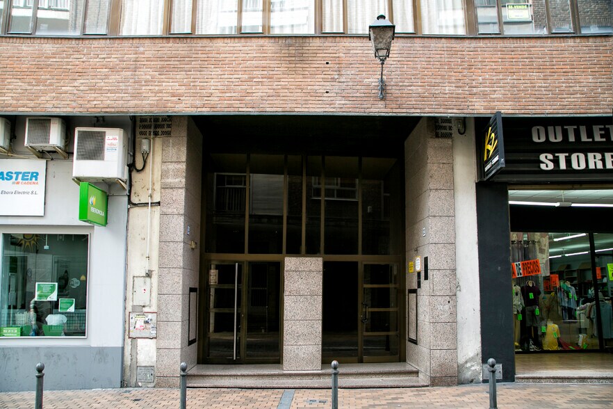 Calle del Sol, 32, Talavera de la Reina, Toledo à vendre - Photo de l’immeuble – Image 2 sur 13