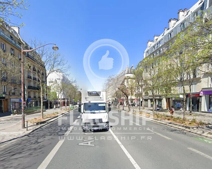 Local commercial dans Paris à louer - Photo de l’immeuble – Image 3 sur 3