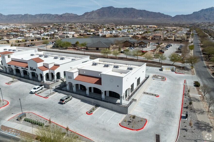 7451 Paseo Del Norte Blvd, El Paso, TX à vendre - Photo principale – Image 1 sur 6