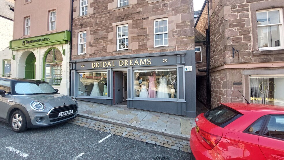 31 High St, Brechin à louer - Photo principale – Image 1 sur 2