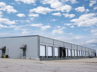 Plus de détails pour 11029 Kenwood Rd, Blue Ash, OH - Industriel/Logistique à louer