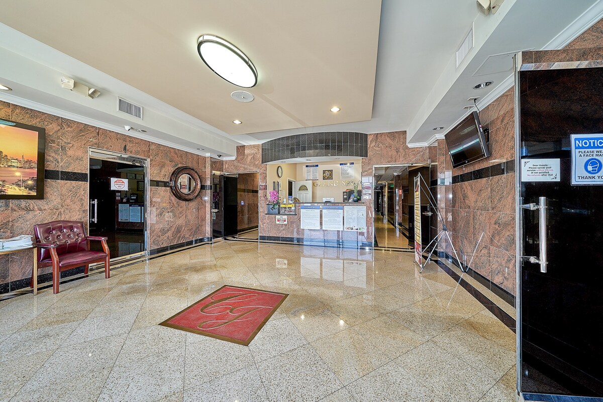 10211 Balboa Blvd, Northridge, CA à vendre Photo intérieure– Image 1 sur 21
