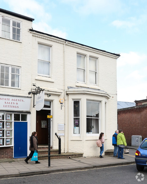 2 Duke St, Darlington à vendre - Photo principale – Image 1 sur 3