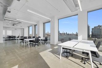 10 Grand St, Brooklyn, NY à louer Photo intérieure– Image 1 sur 16