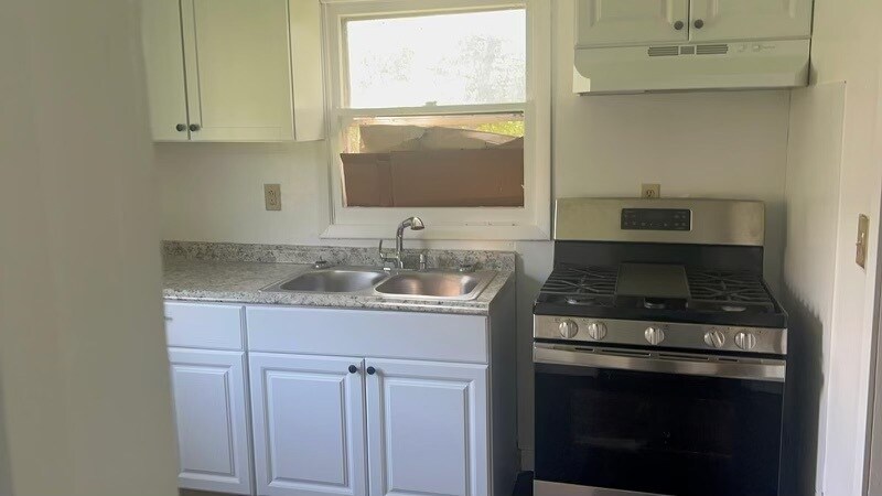 5347 Lake Ave, Orchard Park, NY à vendre - Photo de l’immeuble – Image 3 sur 9