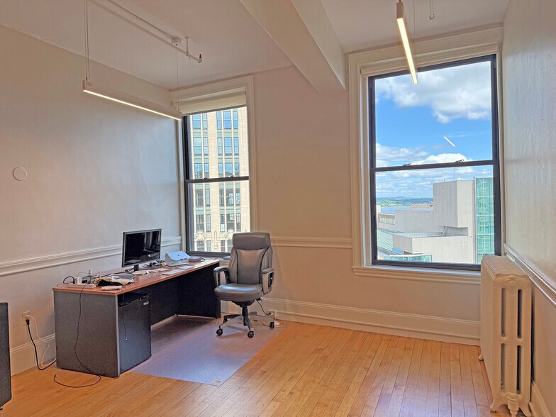 22 Monument Sq, Portland, ME à louer - Photo de l’immeuble – Image 2 sur 2