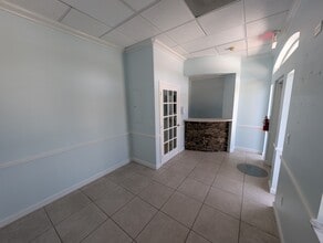 3600-3650 Forest Hill Blvd, West Palm Beach, FL à louer Photo intérieure– Image 1 sur 9