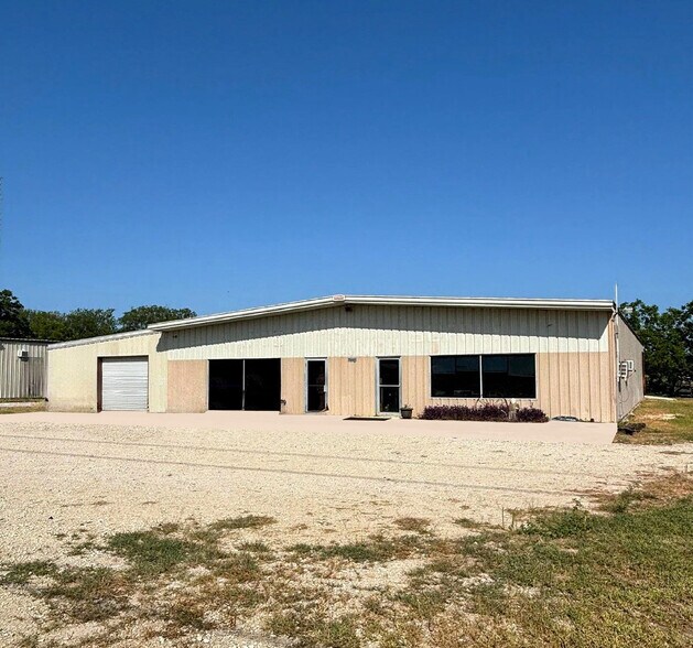 5440 TX-123 Bypass South, Seguin, TX à louer - Photo de l’immeuble – Image 2 sur 4