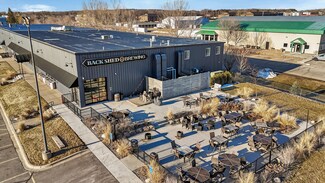 Plus de détails pour 630-640 Sundial Dr, Waite Park, MN - Local commercial à louer