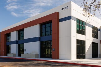 Plus de détails pour 4180 Guardian St, Simi Valley, CA - Industriel/Logistique à louer