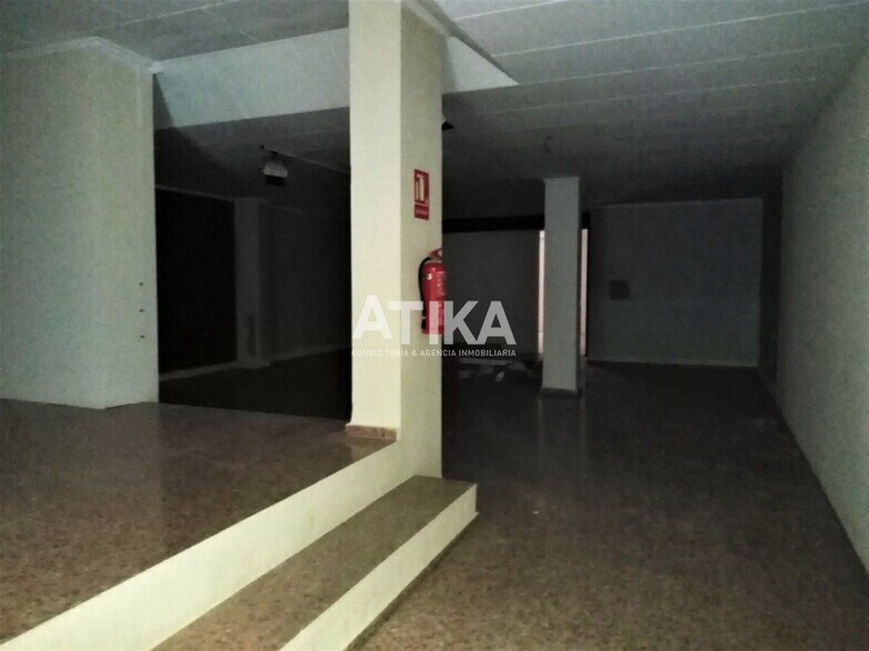 Local commercial dans Ontinyent, Valencia à vendre - Photo de l’immeuble – Image 2 sur 14