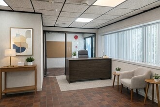 446 Edwards Ave, Calverton, NY à louer Photo intérieure– Image 1 sur 7