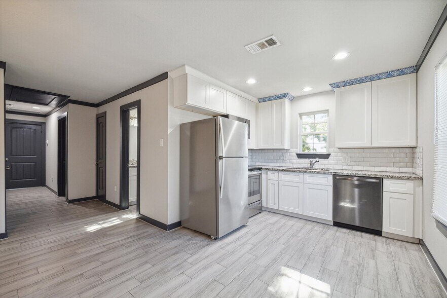4610 Denmark St, Houston, TX à vendre - Photo de l’immeuble – Image 3 sur 20