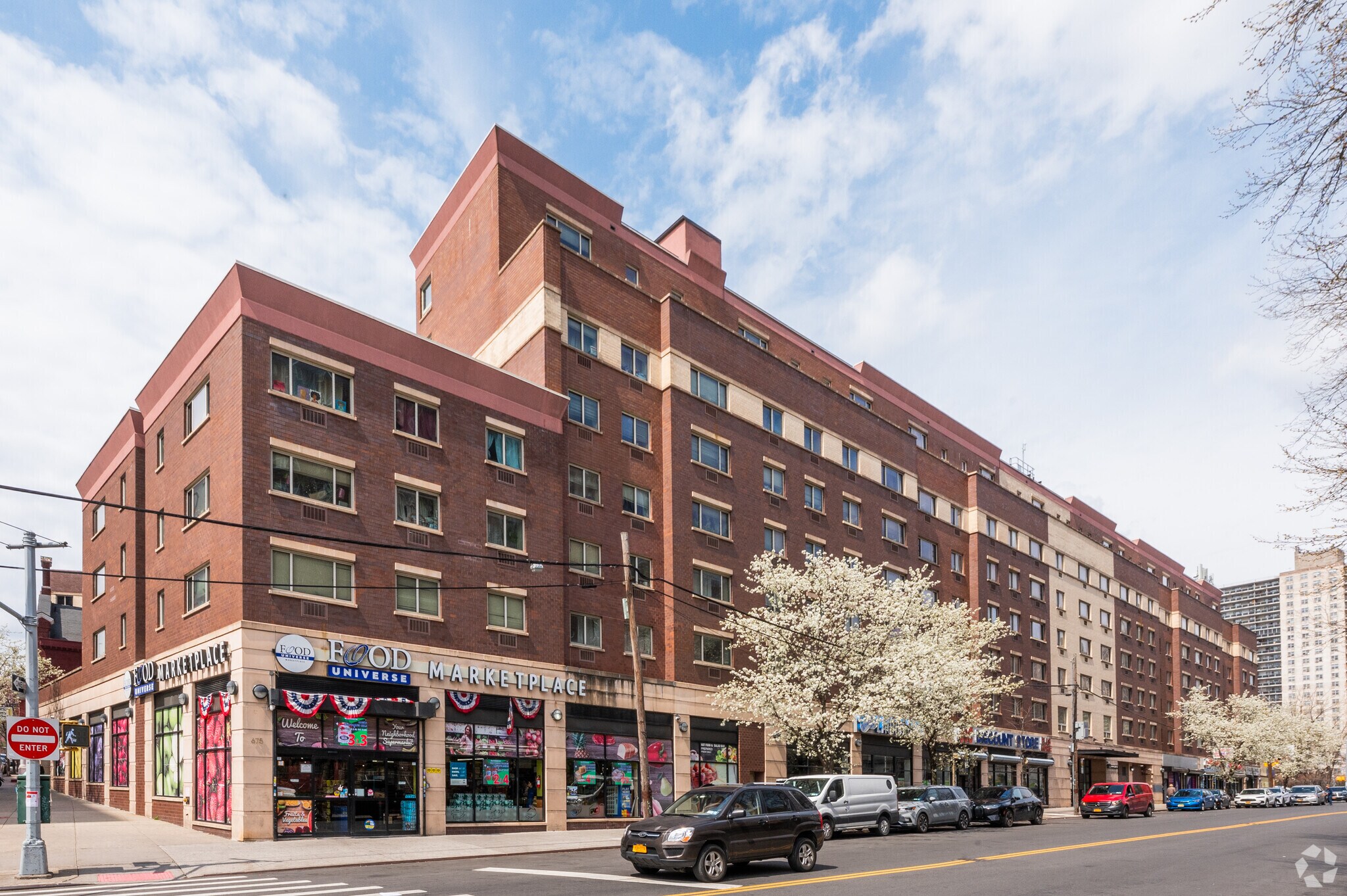 675 Morris Avenue & 3000 Park Avenue portefeuille de 2 biens à vendre sur LoopNet.fr Photo de l’immeuble– Image 1 sur 5