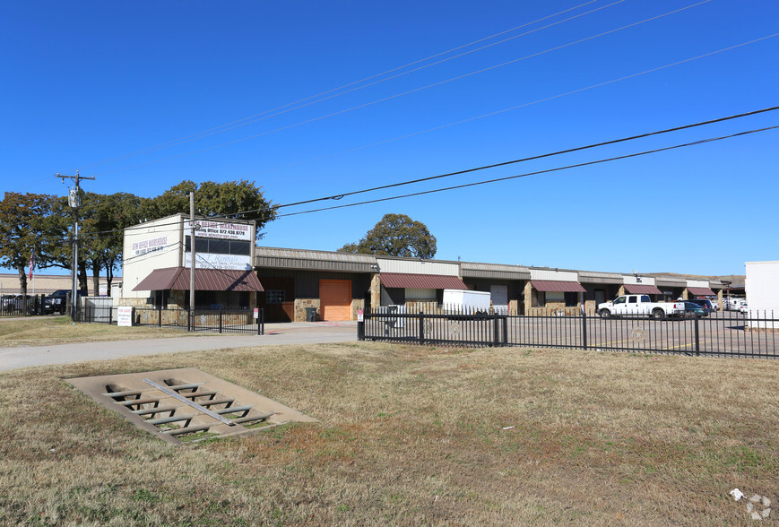 1047 E Highway 121, Lewisville, TX à louer - Photo principale – Image 1 sur 13