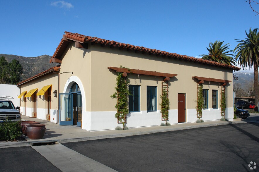 109 N Blanche St, Ojai, CA à louer - Photo de l’immeuble – Image 2 sur 2