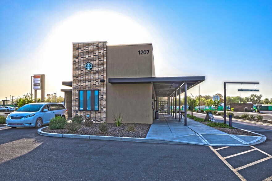 1207 91st Ave, Tolleson, AZ à vendre - Photo de l’immeuble – Image 2 sur 6
