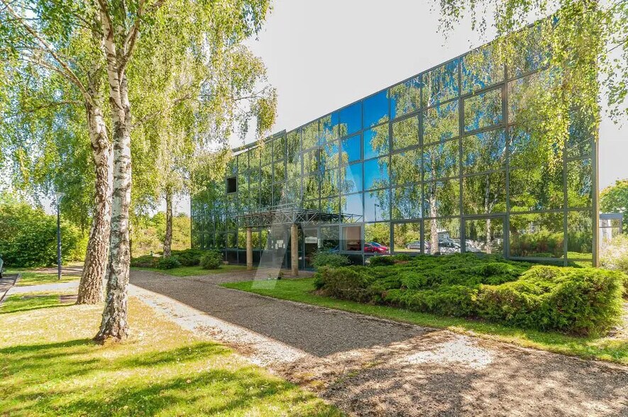 Bureau dans Saclay à louer - Photo de l’immeuble – Image 3 sur 5