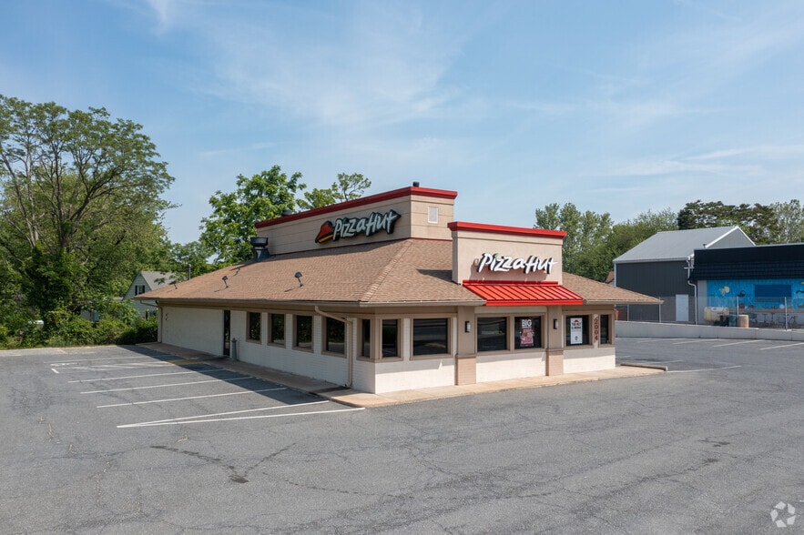 2004 Eastern Blvd, Middle River, MD à vendre - Aérien – Image 3 sur 4