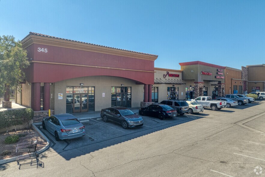 345-479 W Craig Rd, North Las Vegas, NV à vendre - Photo de l’immeuble – Image 3 sur 5