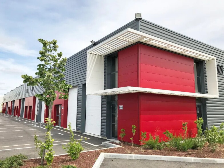 5 Impasse Ada Lovelace, Plaisance-du-Touch à louer - Photo de l’immeuble – Image 1 sur 8