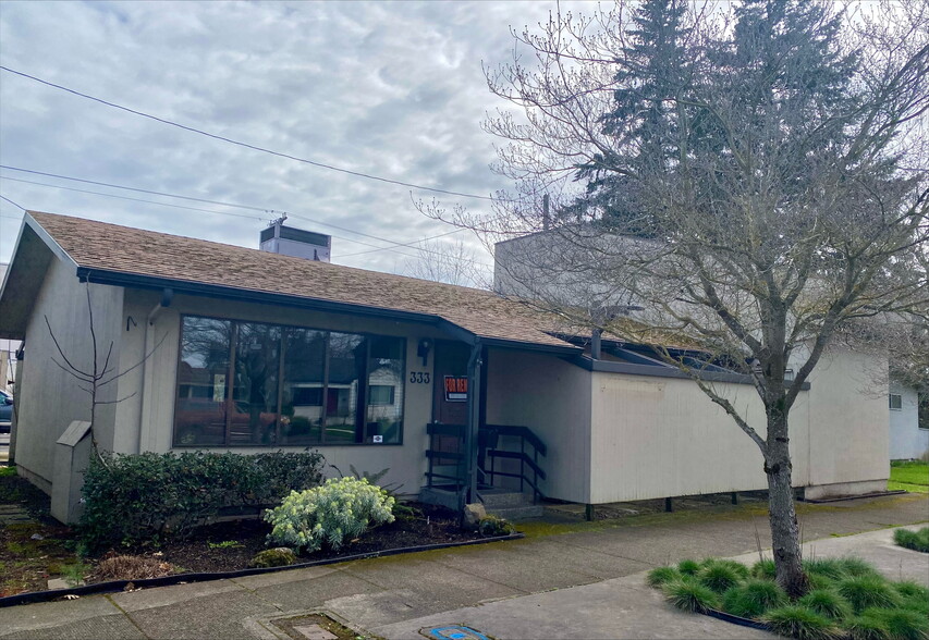 333 NW 3rd Ave, Canby, OR à louer - Photo de l’immeuble – Image 2 sur 5