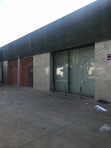 Local commercial dans Elda à vendre - Photo de l’immeuble – Image 3 sur 12