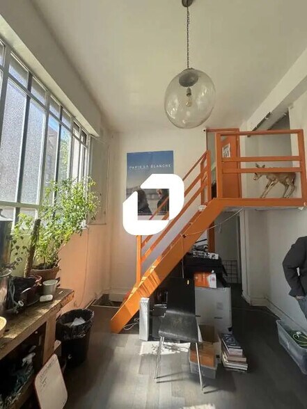 Bureau dans Paris à louer - Photo de l’immeuble – Image 1 sur 9