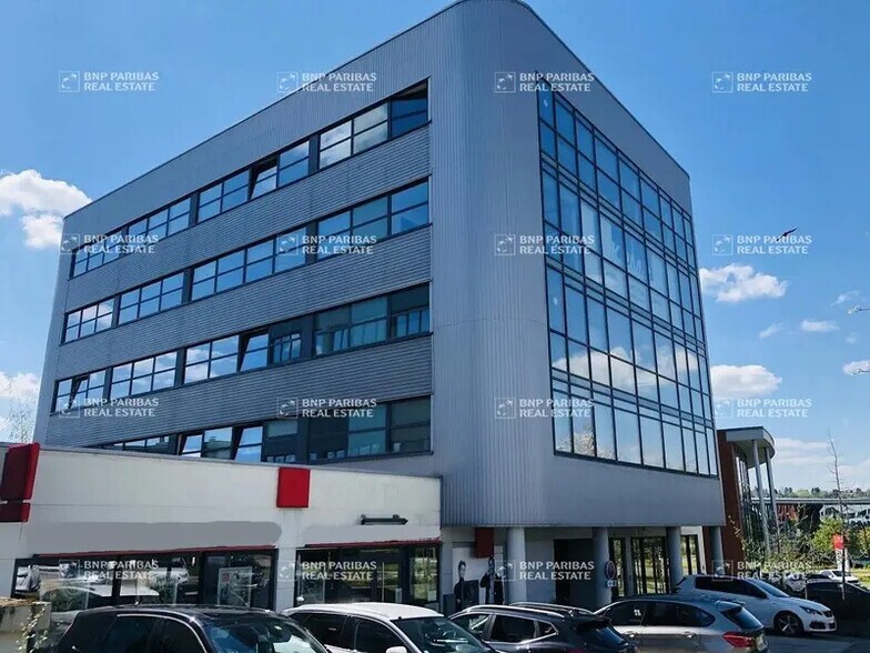 9 Avenue Des Montboucons, Besançon à louer - Photo de l’immeuble – Image 1 sur 6