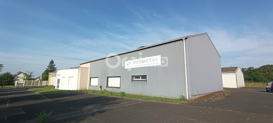 Industriel/Logistique dans Saint Parize Le Chatel à vendre - Photo de l’immeuble – Image 2 sur 3