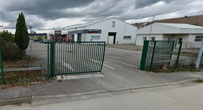 Local commercial dans Pontarlier à vendre - Photo de l’immeuble – Image 2 sur 2